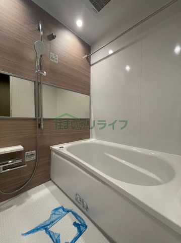 バス・シャワールーム　別部屋の参考写真となります