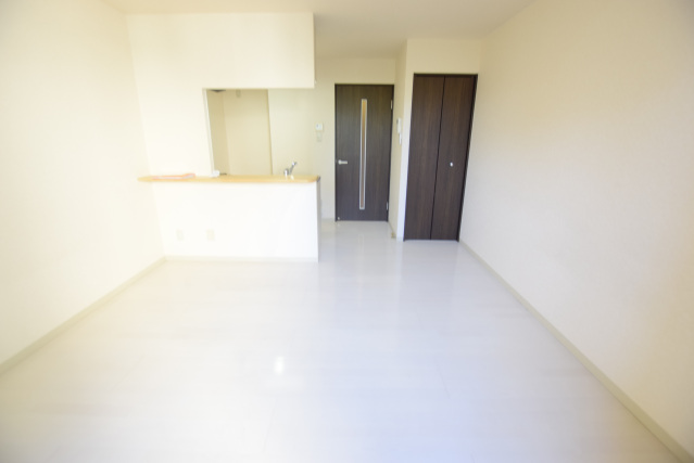 居室・リビング　反転・中部屋のものです。