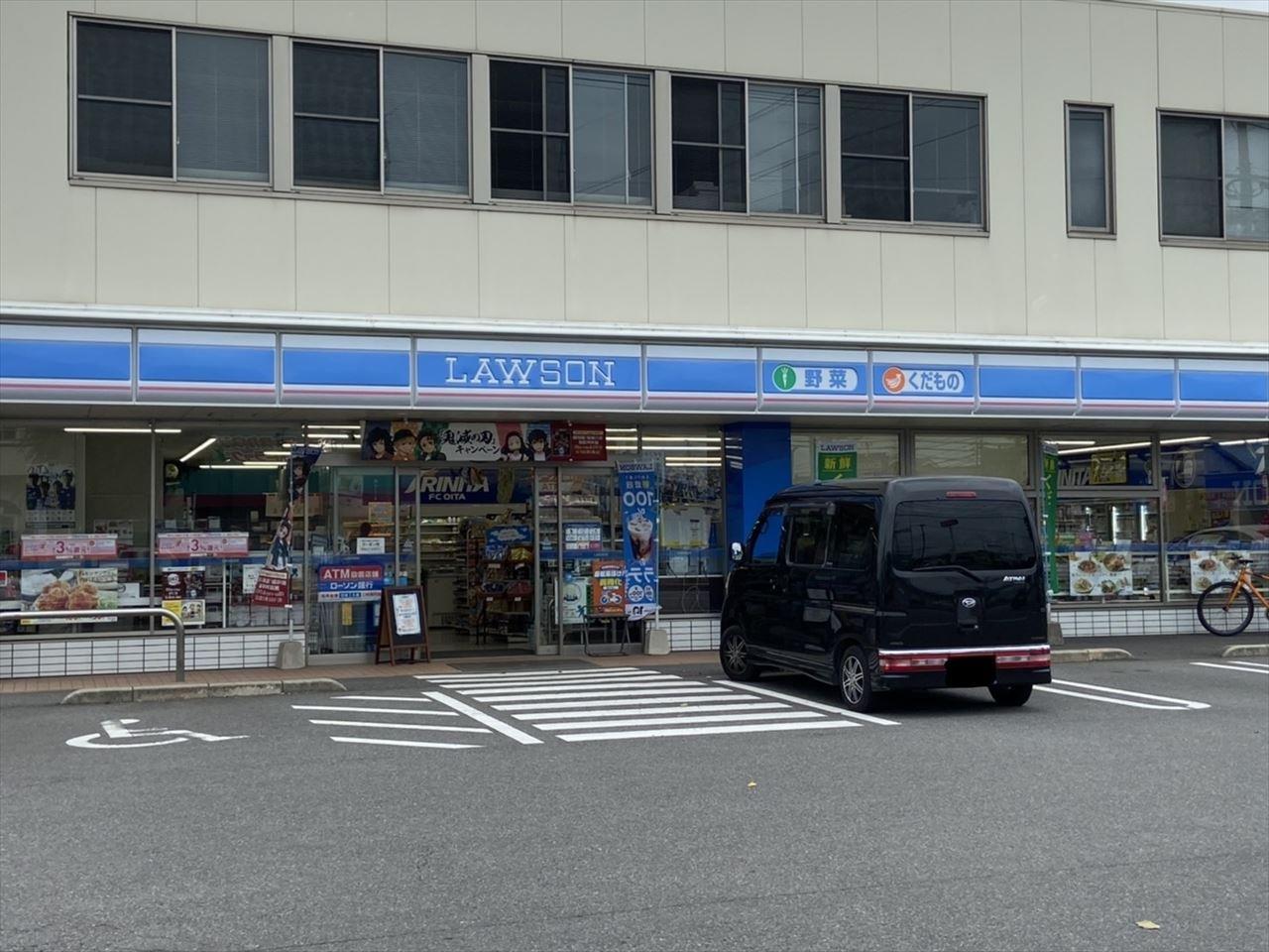 コンビニ　ローソン（コンビニ）まで352m
