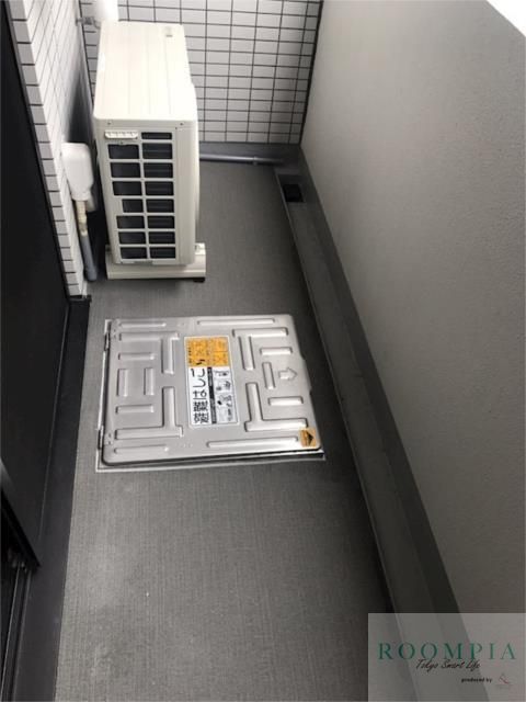 バルコニー　※同タイプの別のお部屋です。