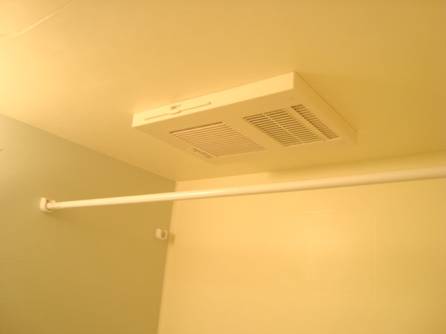 その他設備　浴室乾燥機