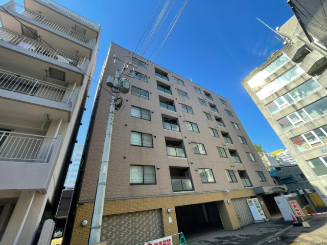 建物外観　札幌市中央区南７条西「インペリアルエバー中島公園２」
