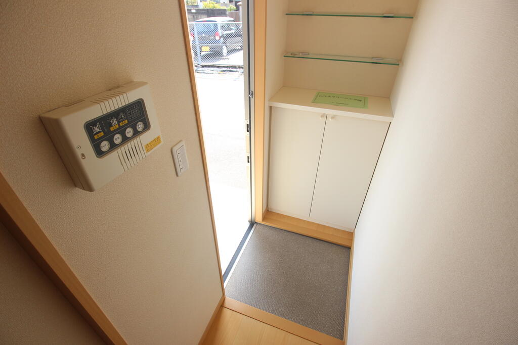 玄関　玄関