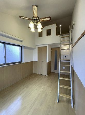 居室・リビング　モン・シャトー高円寺北