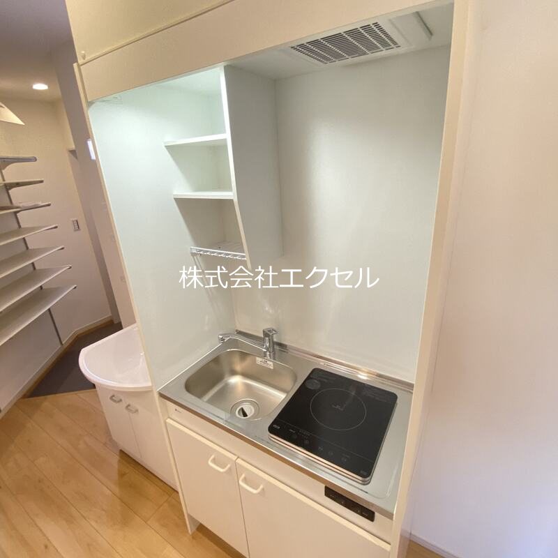 キッチン　IHコンロ付き♪