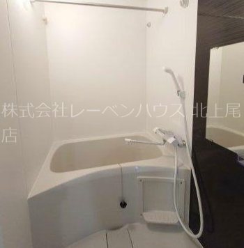 バス・シャワールーム　お部屋探しはレーベンハウス北上尾店まで！