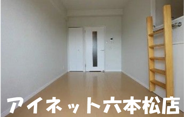 居室・リビング　広々としていいですね。