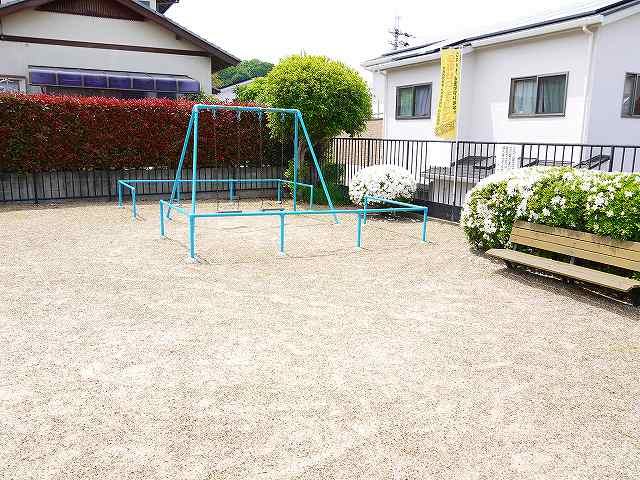 公園　西大寺新池街区公園（公園）まで450m