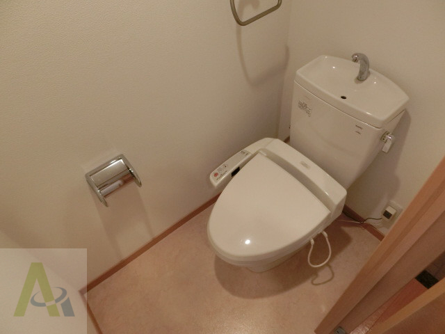 M’sレジデンス神戸のトイレ写真