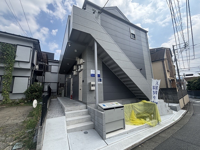 建物外観　築浅アパート♪