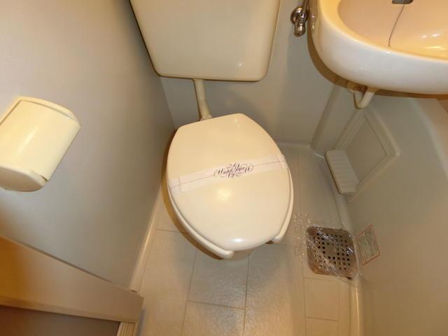 トイレ　※室内画像は別のお部屋となり…