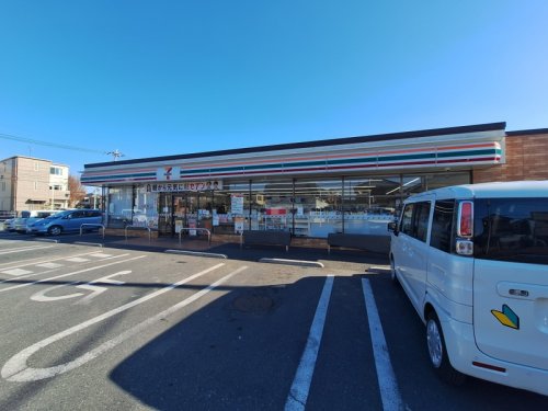 コンビニ　セブンイレブン川口芝４丁目店（コンビニ）まで59m