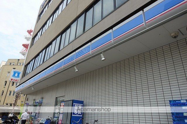 コンビニ　ローソン（コンビニ）まで411m