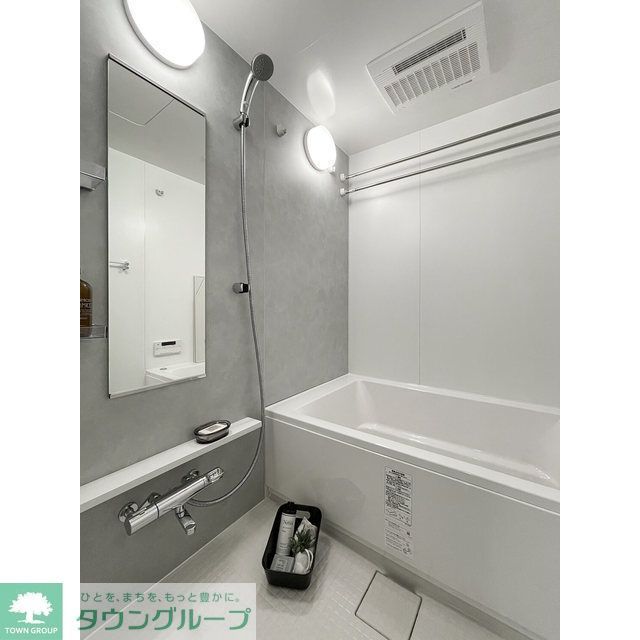 バス・シャワールーム　【家具/調度品に関しては配置例を示したもので実際の賃貸には…