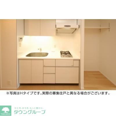 キッチン　※写真は同タイプ住戸です。