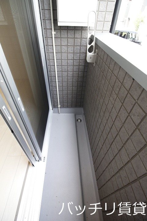 バルコニー　同型タイプの為現状を優先致します。