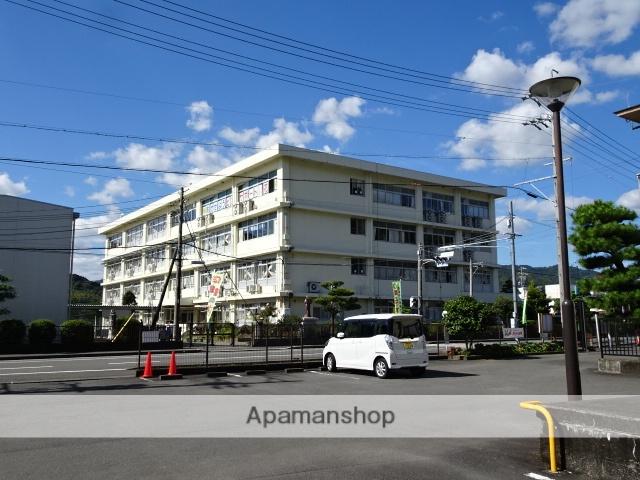 小学校　葉梨小学校（小学校）まで548m