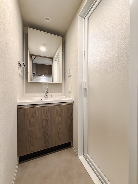 洗面設備　※写真は同タイプ住戸です。