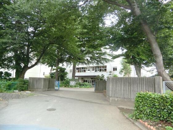 中学校　我孫子市立白山中学校（中学校）まで1895m