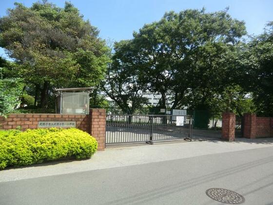 小学校　我孫子市立我孫子第一小学校（小学校）まで237m
