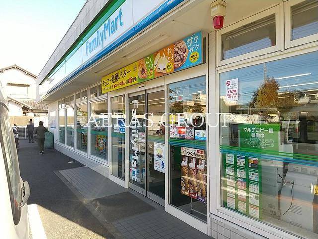 コンビニ　ファミリーマート 二十世紀が丘店（コンビニ）まで274m