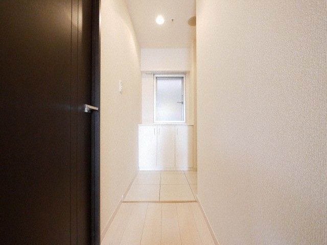 その他　ルクレ北堀江　玄関