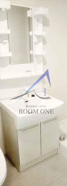 洗面設備　洗面台です。