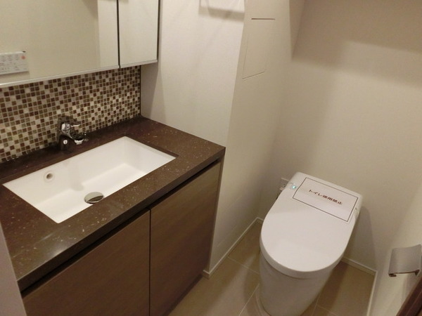 その他部屋・スペース　同マンション別部屋