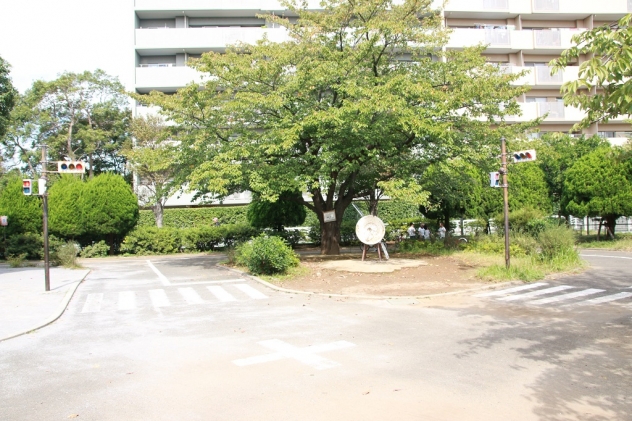 公園　城東公園（公園）まで725m