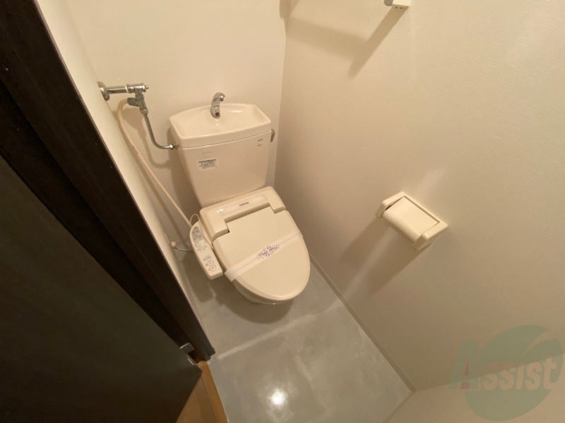 トイレ　トイレです。ウォシュレット付を探している方、おすすめです。