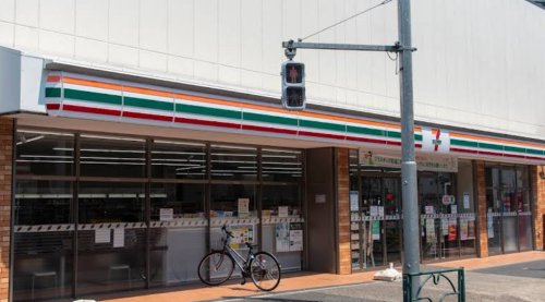 コンビニ　セブンイレブン 大田区山王春日橋店（コンビニ）まで84m