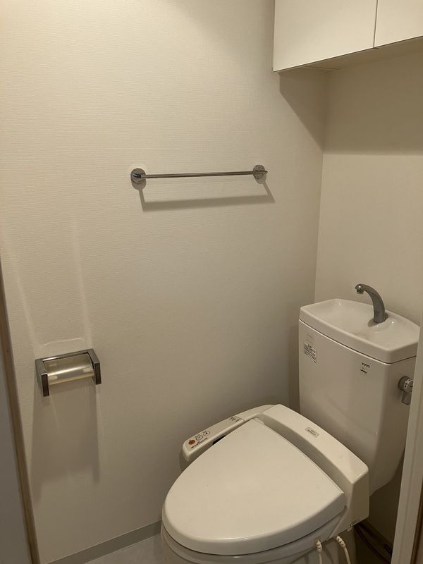 トイレ　シンプルで使いやすいトイレです