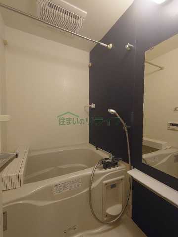 バス・シャワールーム　別部屋参考写真です