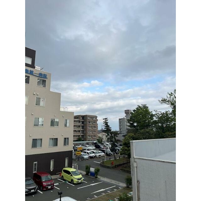 眺望　同建物別部屋の写真となります。