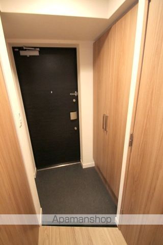 プレサンス松屋町グレースの玄関写真