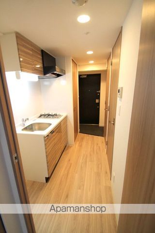 プレサンス松屋町グレースの居間写真