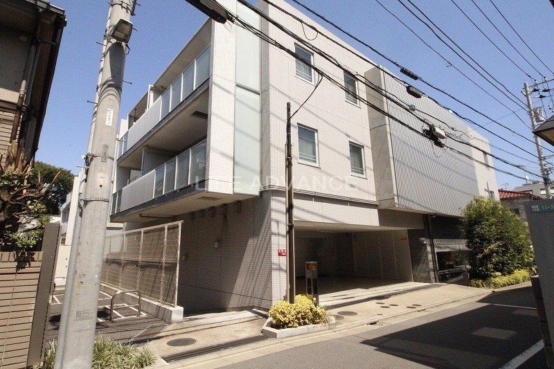 ベリスタ中目黒の外観写真