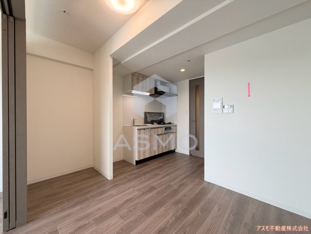 居室・リビング　同マンション別部屋　参考写真