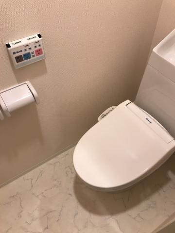 トイレ　シャワー付トイレ