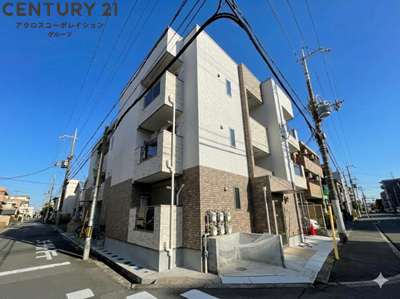 建物外観　宅配BOX付きで便利です！