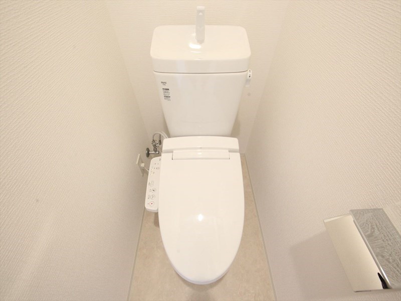 地下鉄鶴舞線 浄心駅 徒歩6分 11階建 築3年のトイレ写真