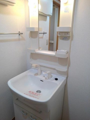 洗面設備　洗面所です