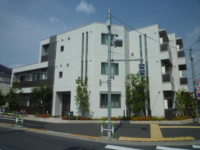 建物外観　★ガッチリとしたマンションタイプ★