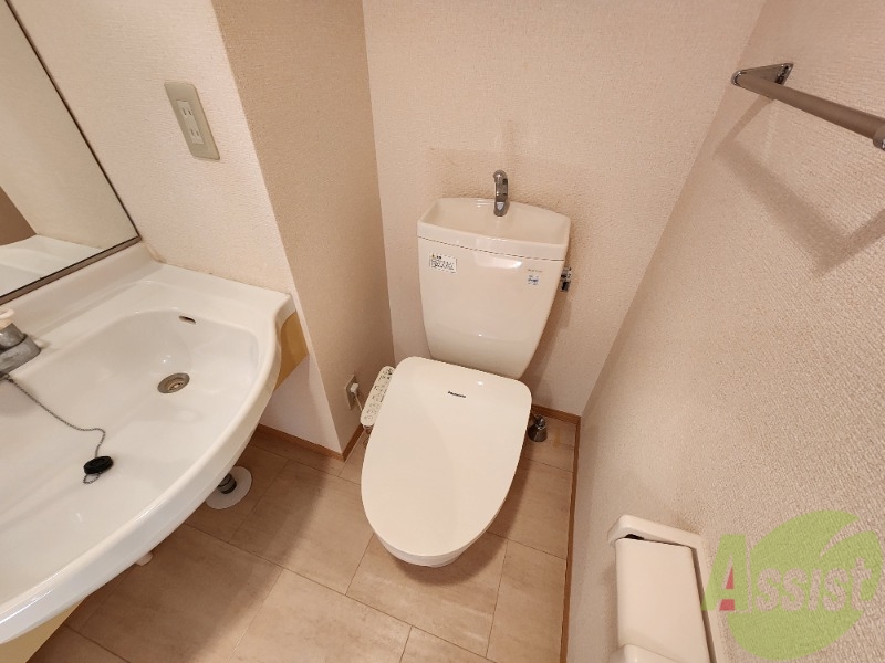 ラーゼンヴィラ1棟のトイレ写真