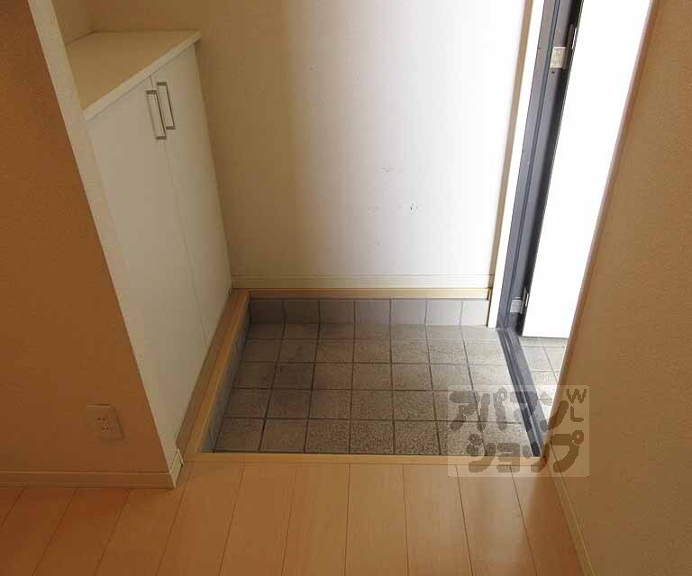 玄関　まとまった玄関です