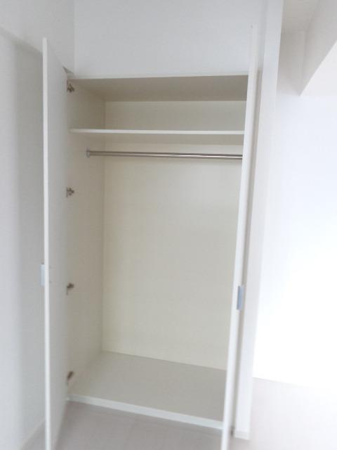 収納　※別部屋の参考写真です。