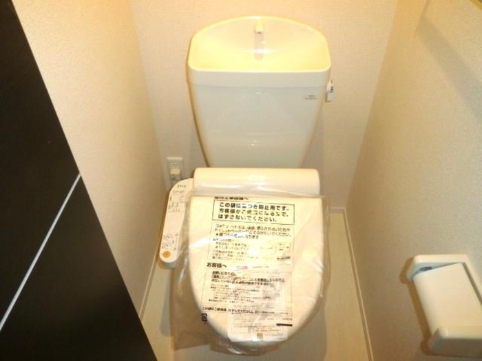 ヴィラ エトワールのトイレ写真