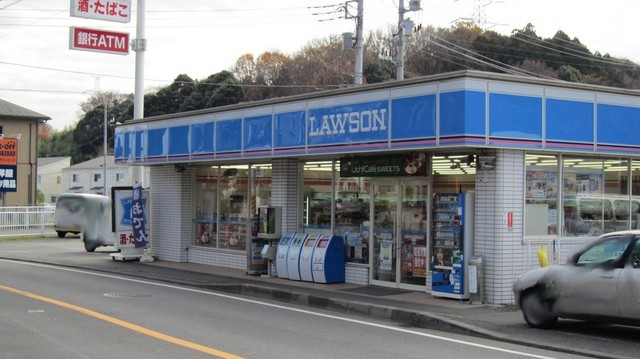 コンビニ　ローソン　横浜名瀬町店（コンビニ）まで450m