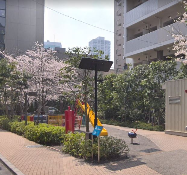 公園　南麻布二丁目児童遊園（公園）まで150m