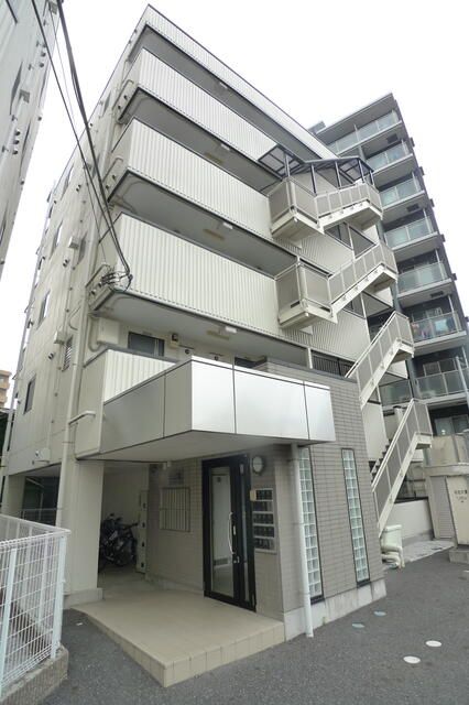 アクシーズVIIの外観写真